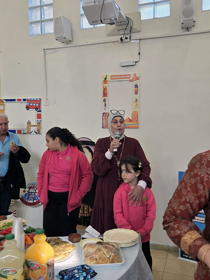 ملتقى الأجيال في مدرسة أجيال الابتدائية في جلجولية